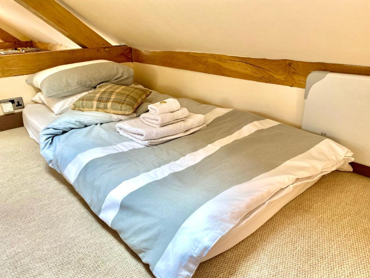 Greencourt Loft - The Cotswold Way, Stroud Ryeford Exterior foto