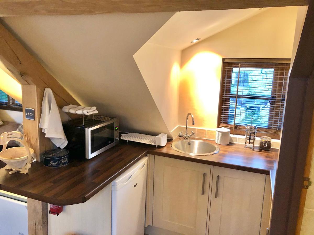 Greencourt Loft - The Cotswold Way, Stroud Ryeford Exterior foto